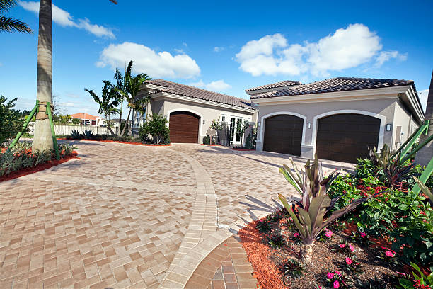Professional Driveway Pavers in Hewlett Harbor, NY